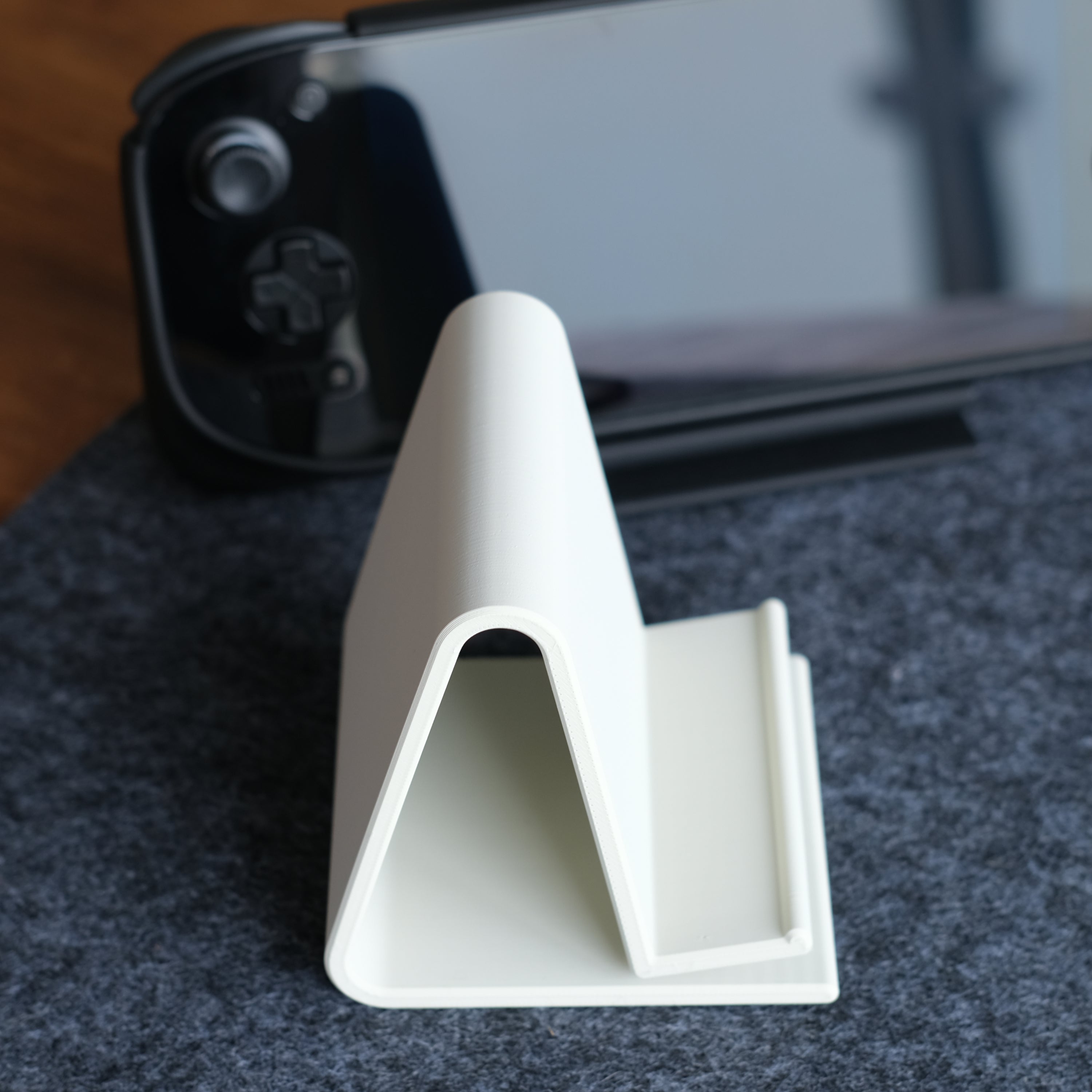 Handheld Display Stand for Nintendo Switch AYN Retroid and Anbernic
